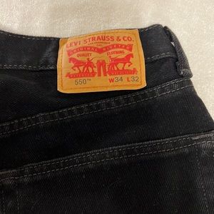 Levi’s men’s 550 black jeans with black thread. Size-W: 34 and L: 32